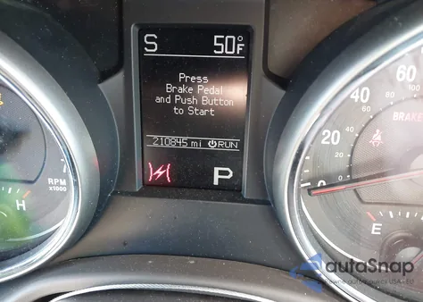 2011 Jeep Grand Cherokee Laredo z USA, uszkodzony, nr VIN 1J4RR4GG3BC538422